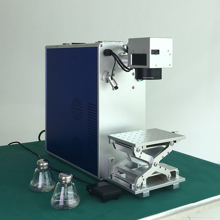 Portable laser marking machine