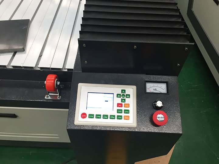 RD controller of laser engraving machine