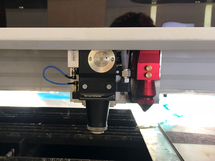 Fiber and CO2 laser cutting machine