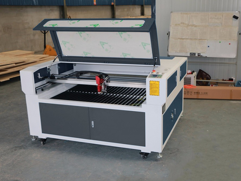 1390 Metal and Nonmetal Mixed Laser Cutting Machine for Sale Featured Image