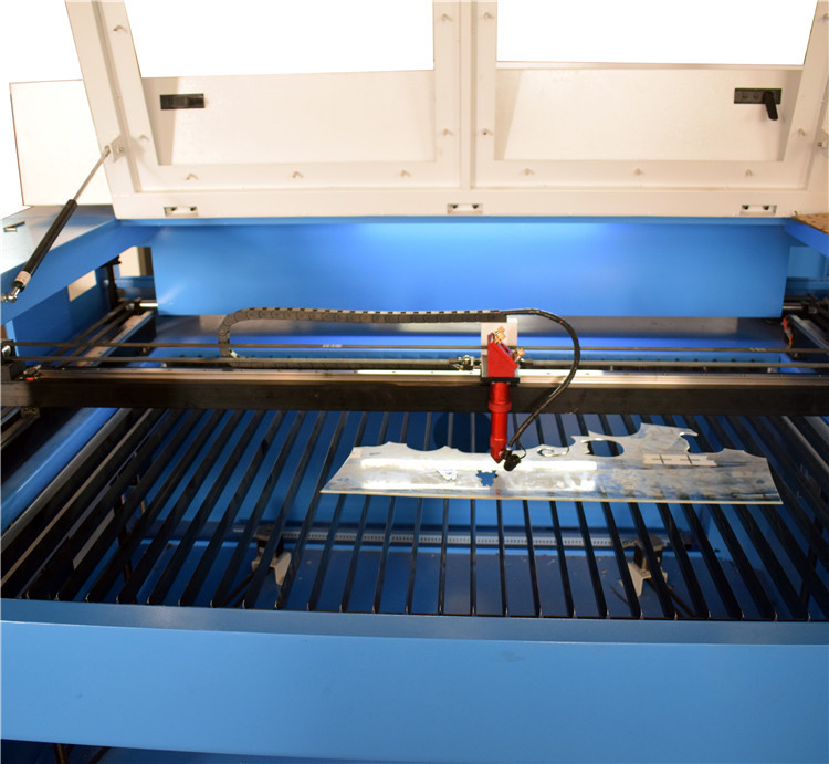 Quality Inspection for China Raycus Jpt Ipg 30W 50W 60W 80W 100W Metal Jewelry Plastic Mopa Color Fiber Laser Cutting Engraver Engraving Marking Machine with Rotary Featured Image