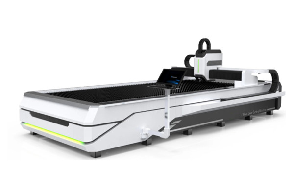 Auxiliary gas for fiber laser cutting machine